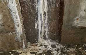大理污水池伸缩缝带水堵漏